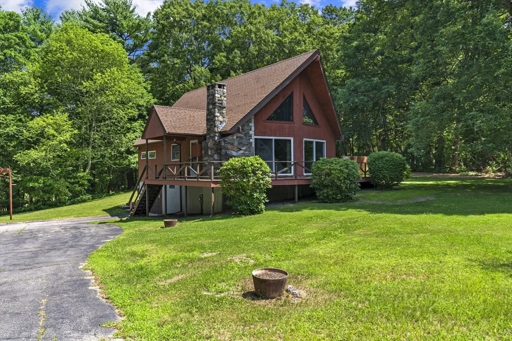 Photo of 3 Babbitt Way