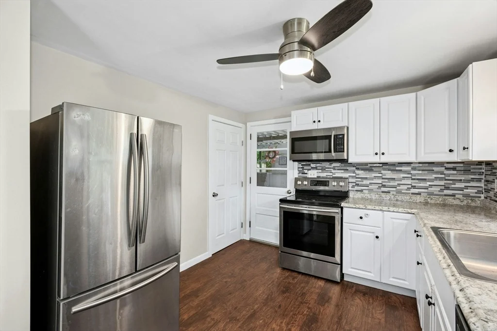 Photo of 15 Dodge Hill Rd