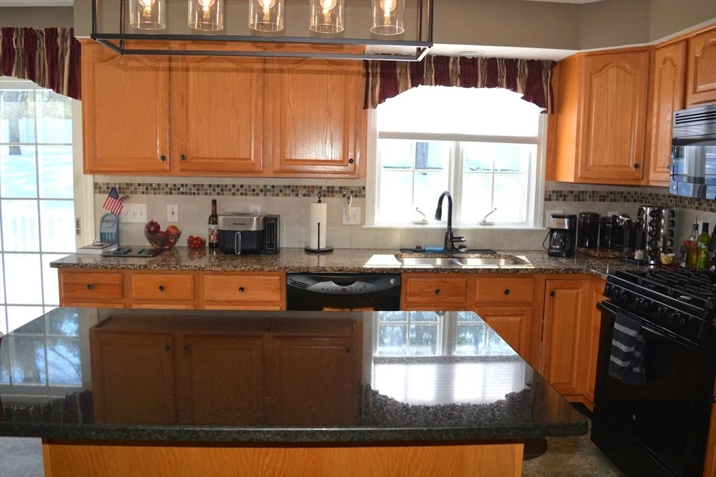 Photo of 76 Cardinal Lane