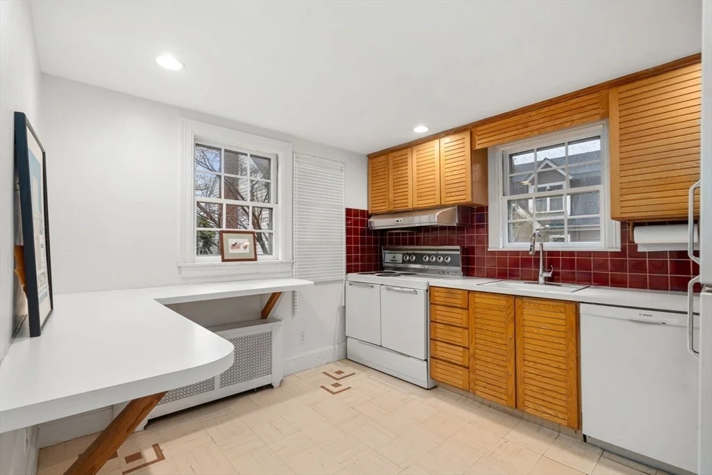 Photo of 43 Winchester Road