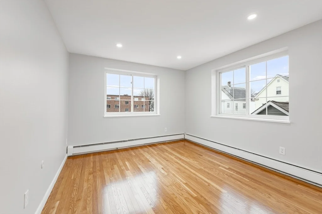 Photo of Unit 31 at 15 Staples Avenue