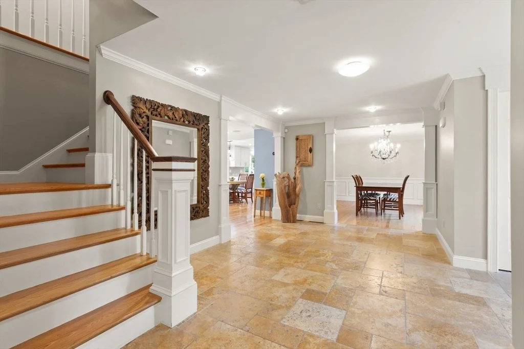 Photo of 48 Castle Dr