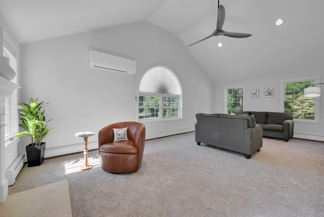 Photo of 65 Charlton Rd