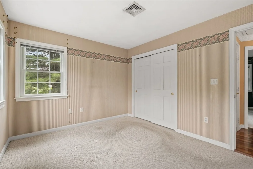 Photo of 9 Hammersmith Dr