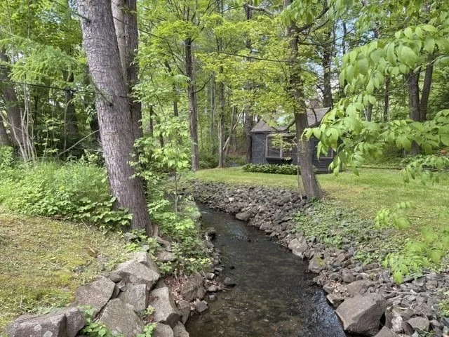 Photo of 965 Conway Rd
