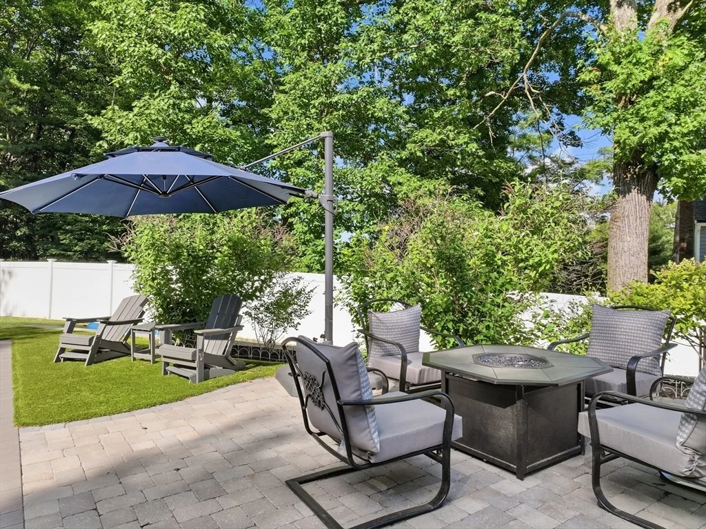 Photo of 45 Constitution Dr