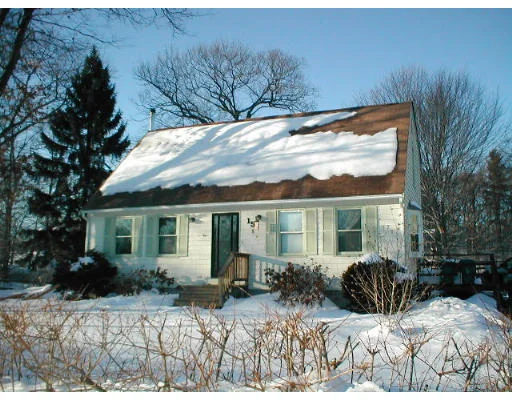 Photo of 15 Oriole Ave