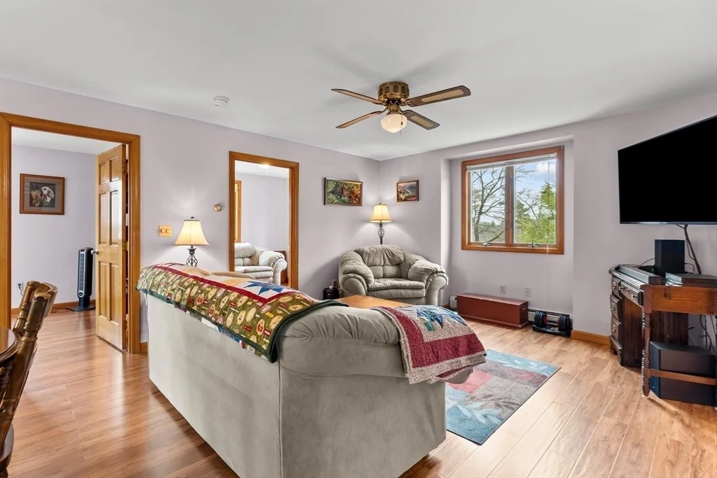 Photo of 29 Beacon St