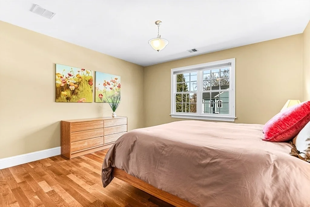 Photo of 5 Mackintosh Ave