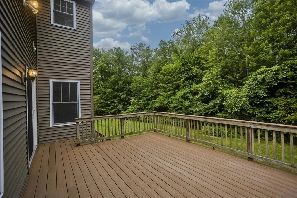 Photo of 25 Davis Rd