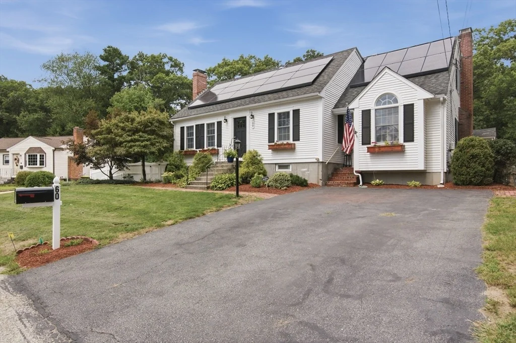 Photo of 60 Valleyview Road