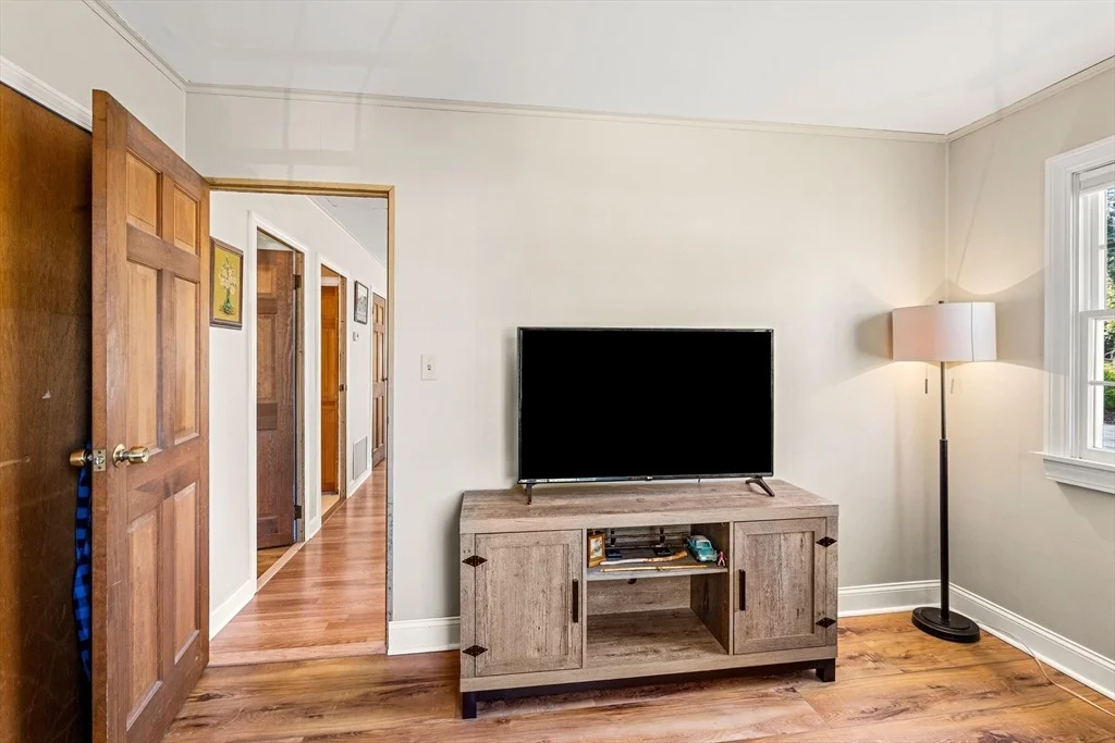 Photo of 5 Pershing Ave