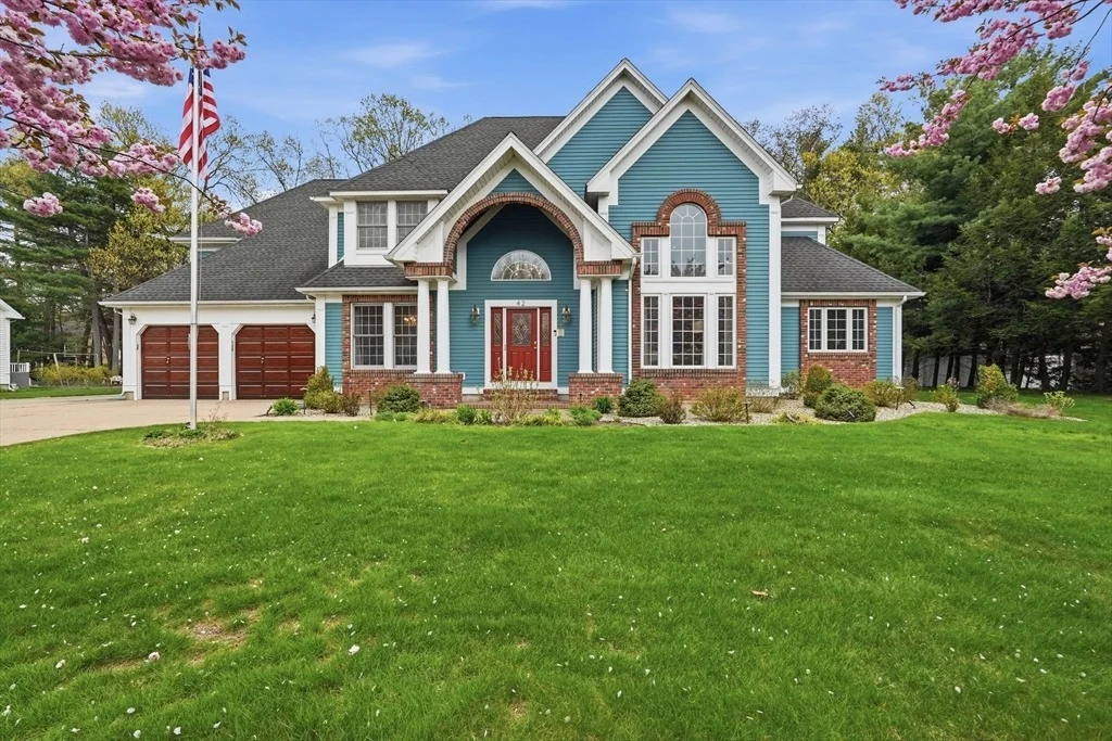 Photo of 42 Gary Dr