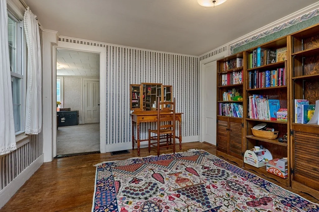 Photo of 666 Montgomery Rd
