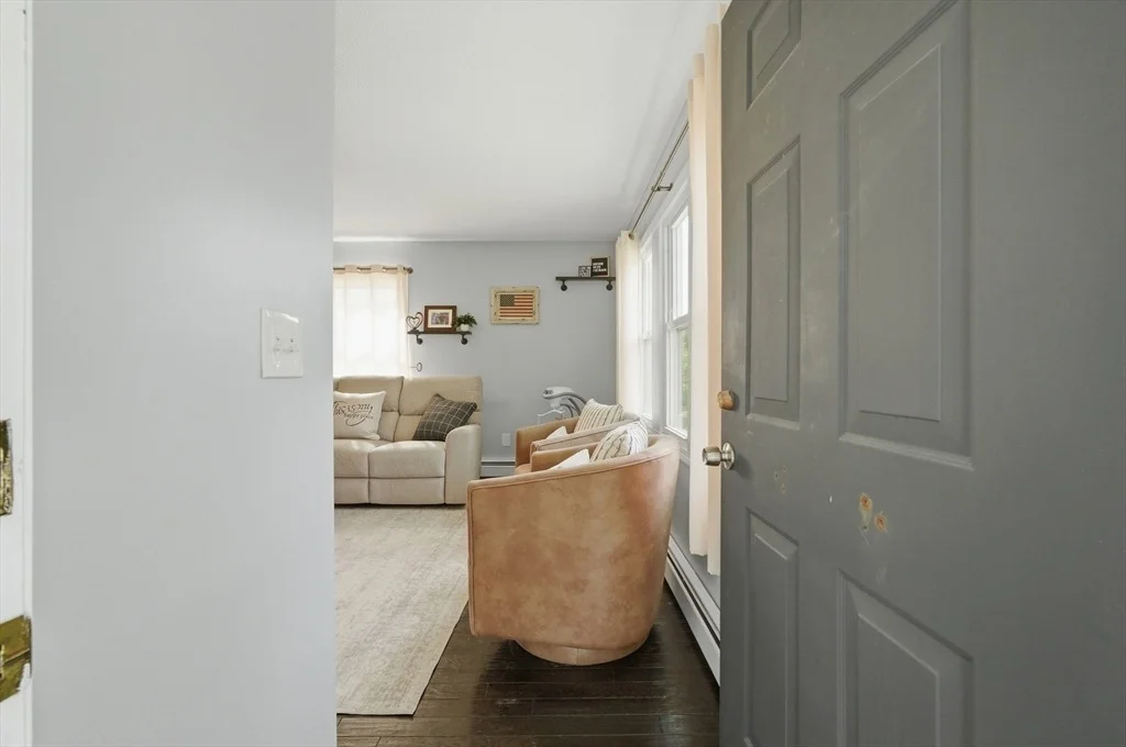Photo of 134 Hathaway Commons Rd