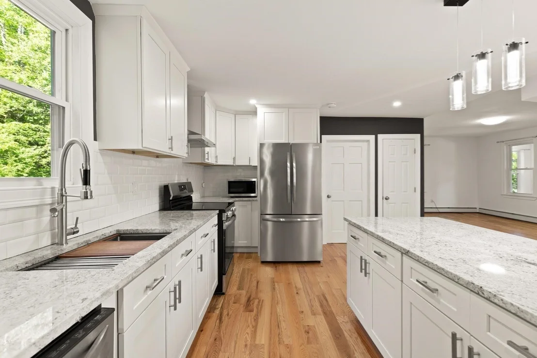Photo of 155 River St