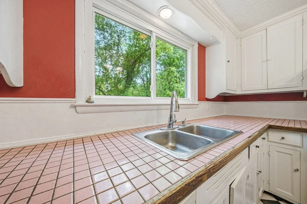 Photo of 146 Acton Road
