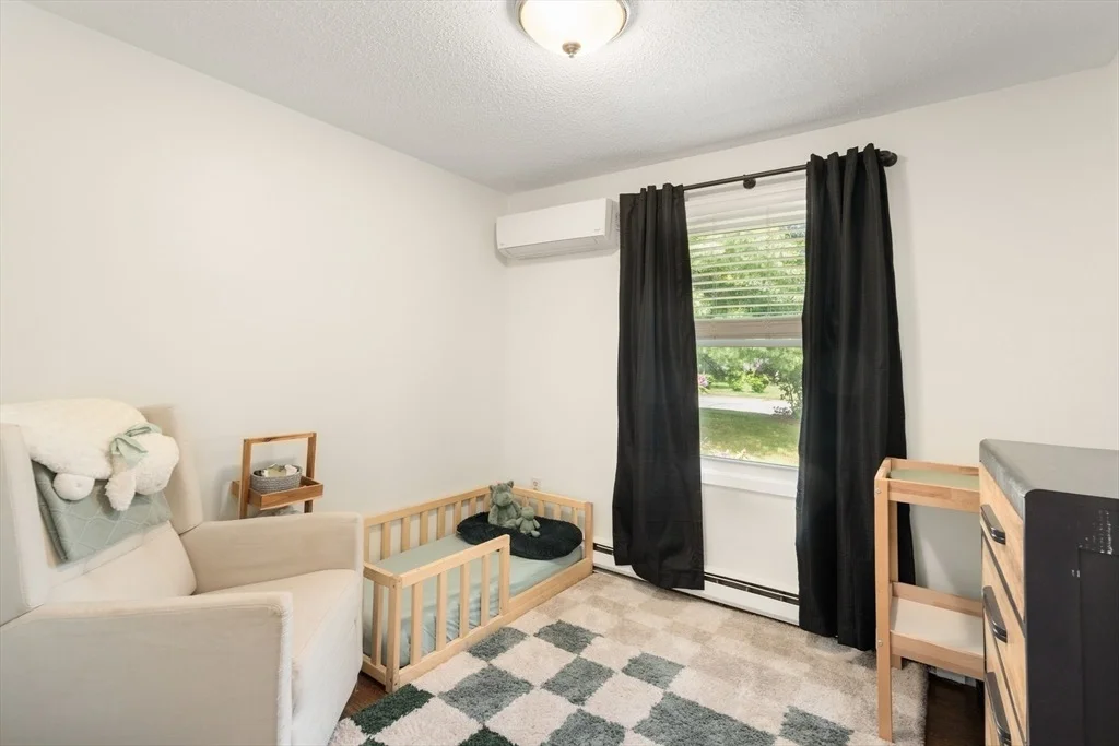 Photo of 9 Debbies Ln