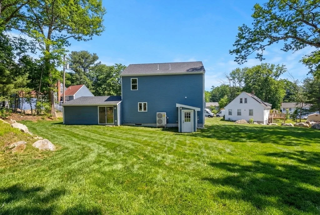 Photo of 6 Washington Dr