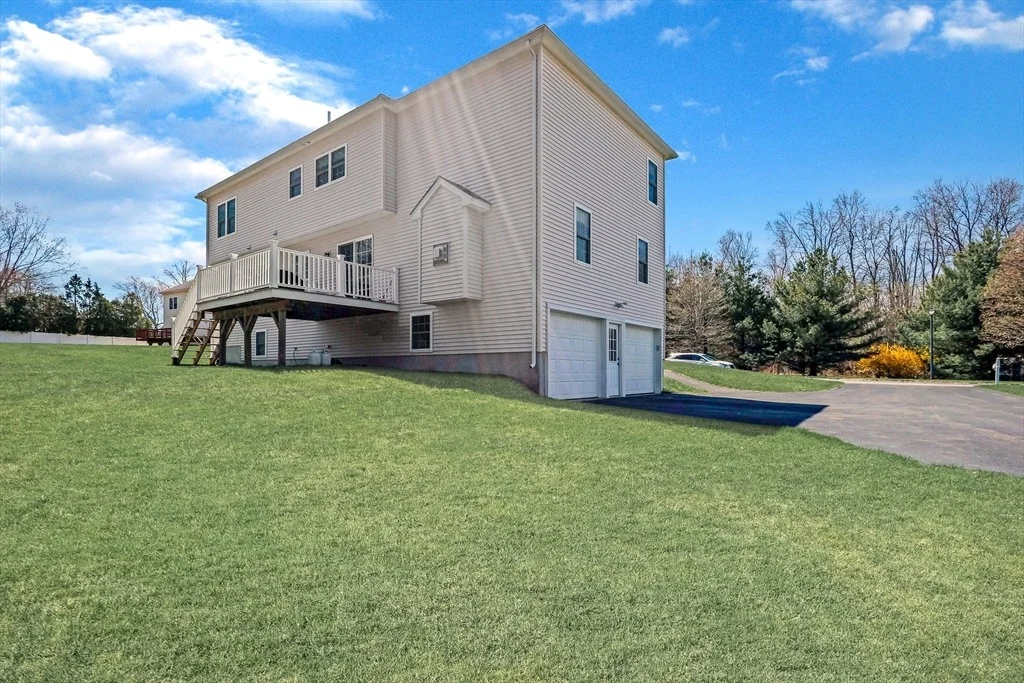 Photo of 3 Hillview Drive