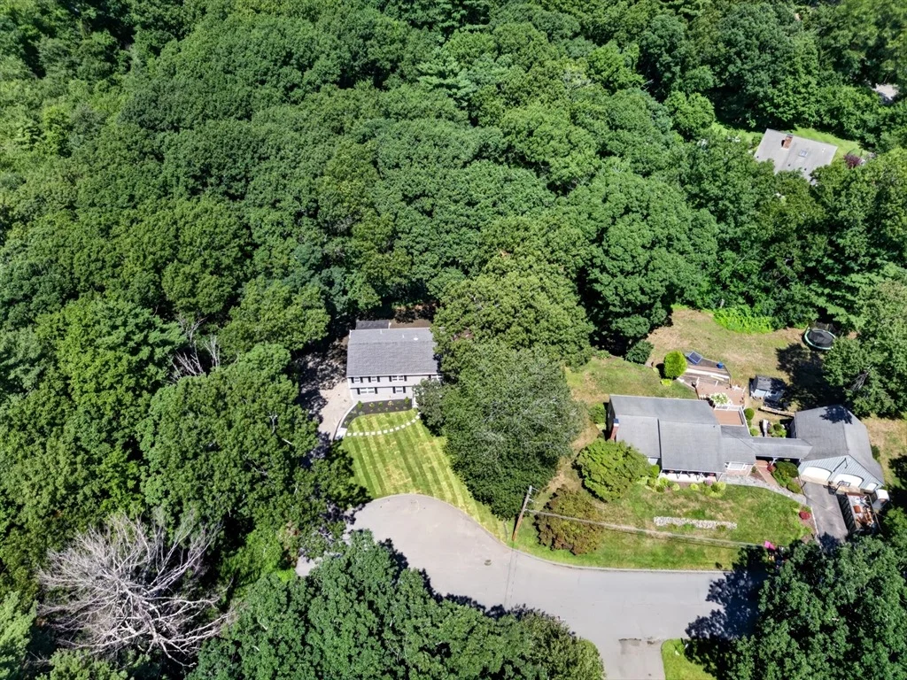 Photo of 21 Arrowhead Rd