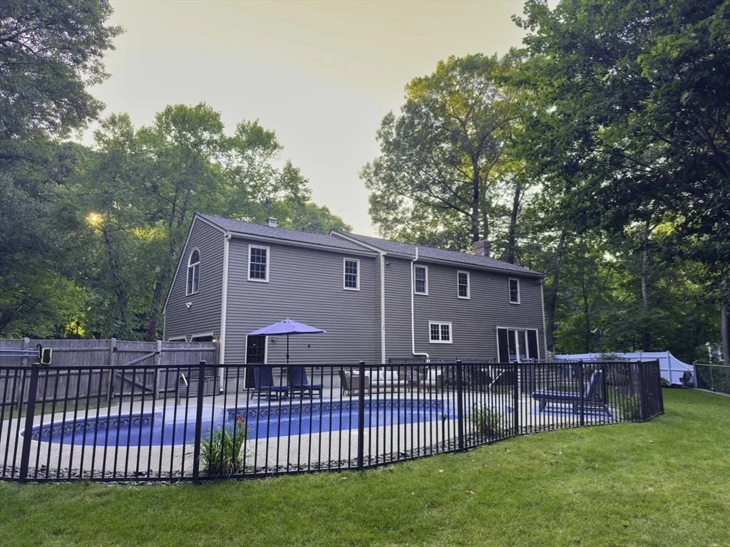 Photo of 16 Wadsworth Rd