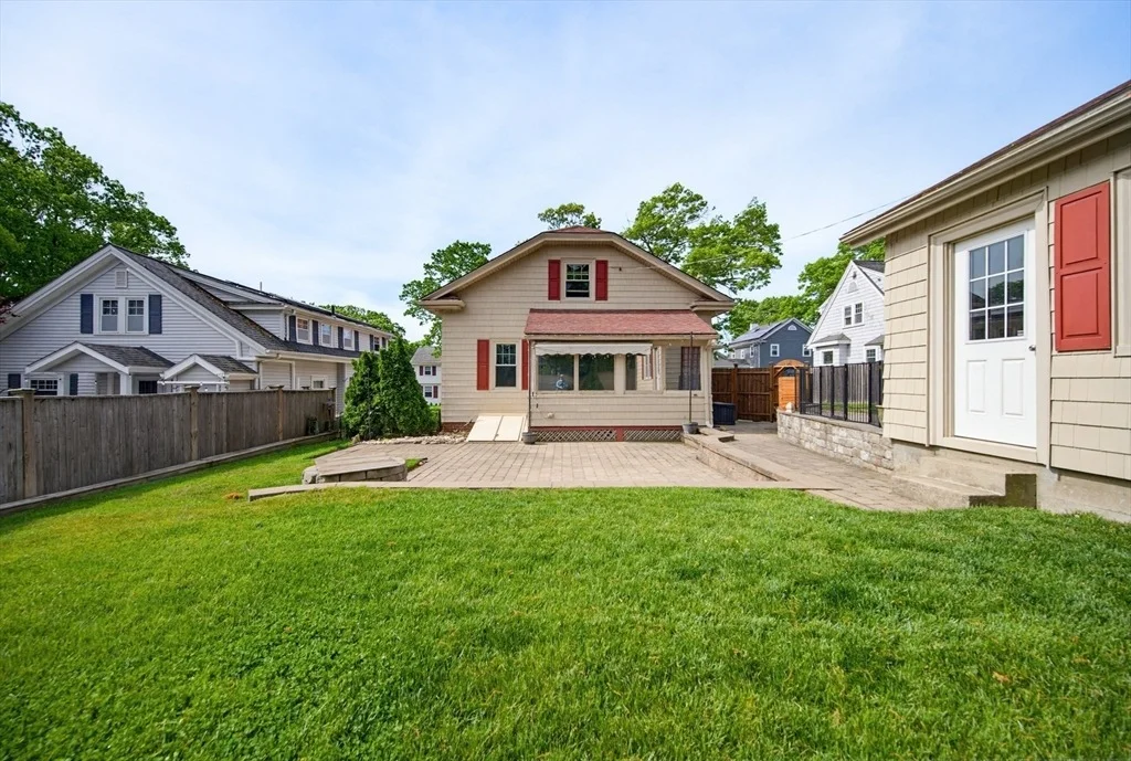Photo of 488 Montgomery Street
