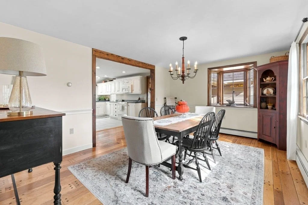 Photo of 447 Fairview
