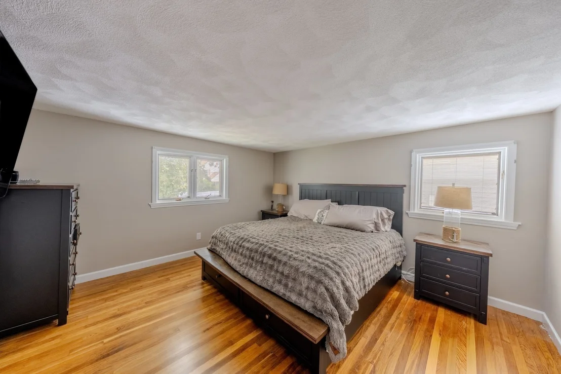 Photo of 55 Burrell St