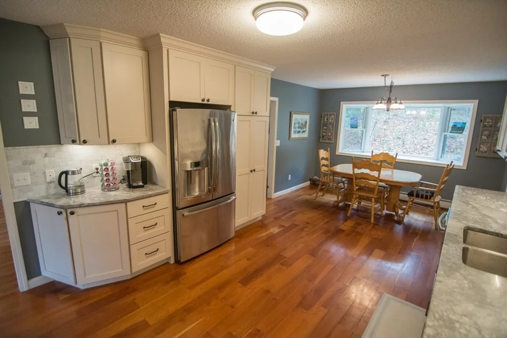Photo of 122 Maybrook