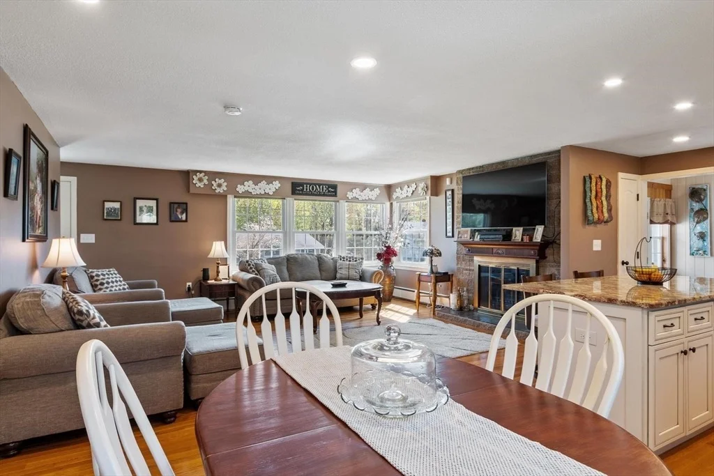 Photo of 8 Burtenmare Circle