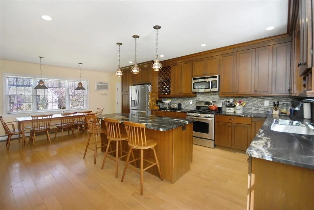 Photo of 239 Stow Rd