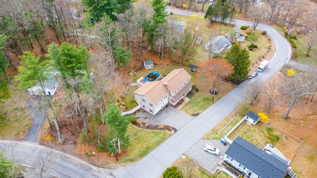 Photo of 12 Cole Farm Rd