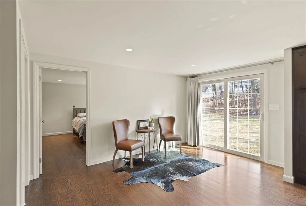 Photo of 76 Walnut St