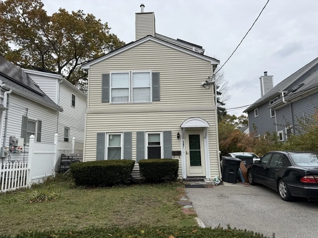Photo of 287 Bacon St