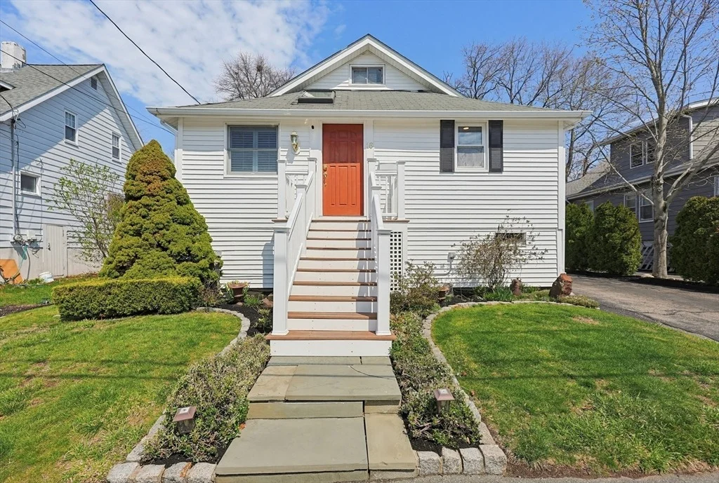 Photo of 16 Coolidge Ave