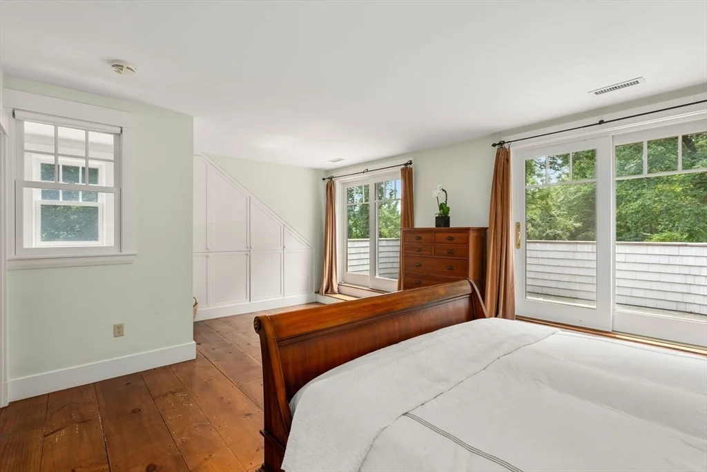 Photo of 32 Intervale Rd