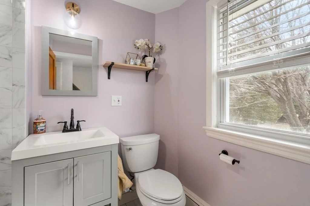 Photo of 84 Sassamon Ave