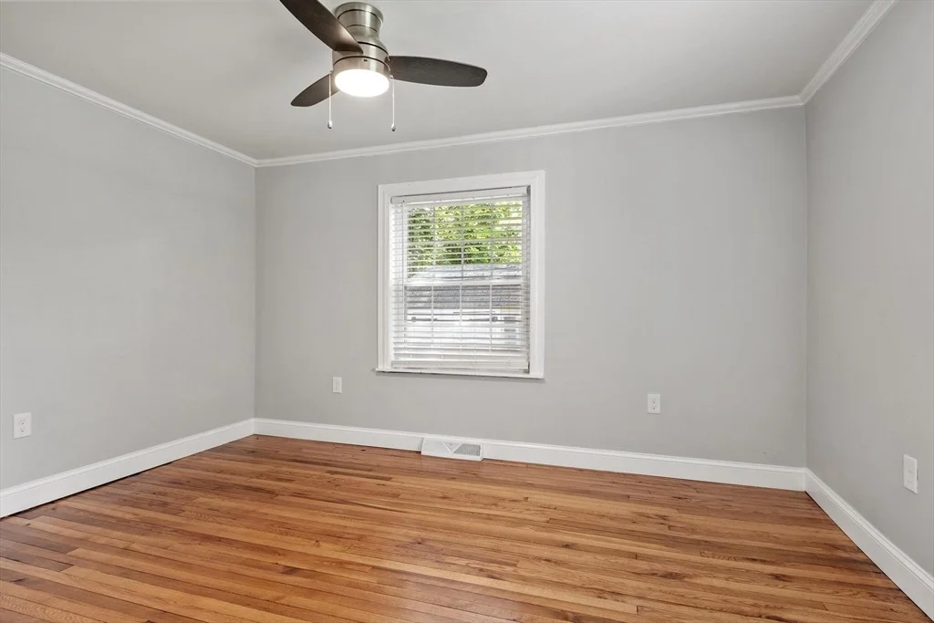 Photo of 145 Colburn Road