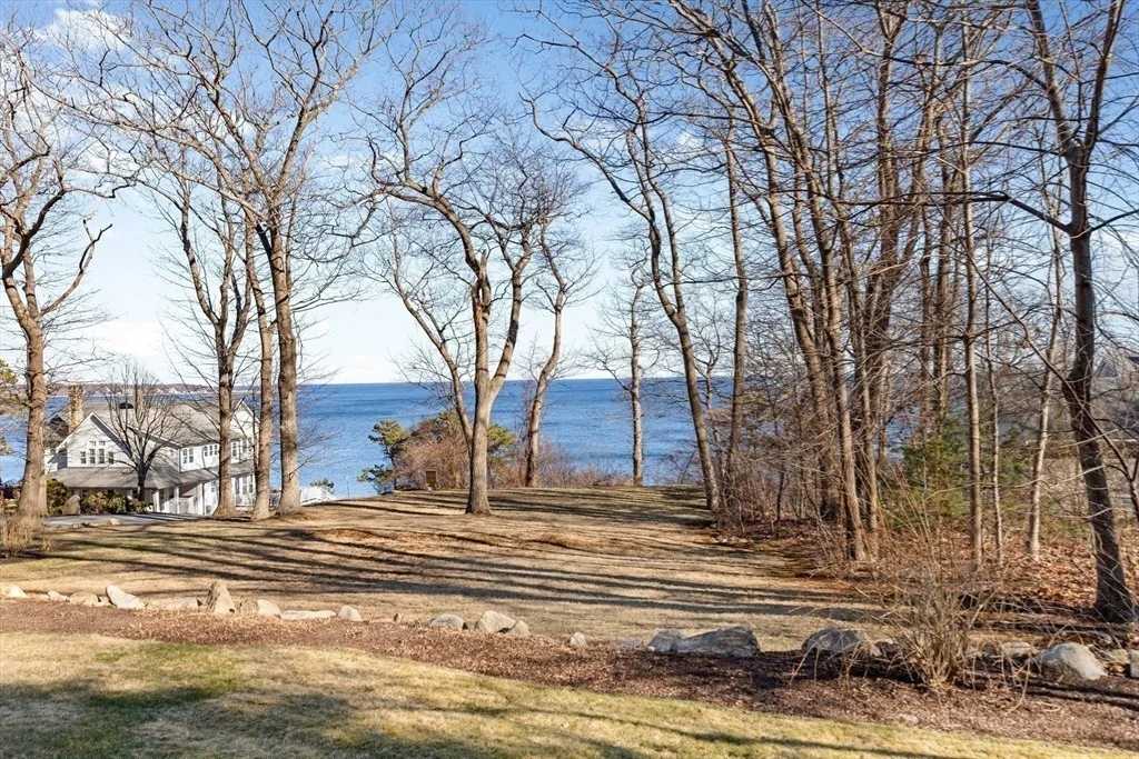 Photo of 92 Hesperus Ave