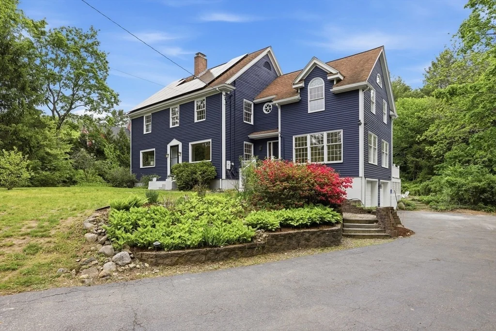 Photo of 106 Concord Rd