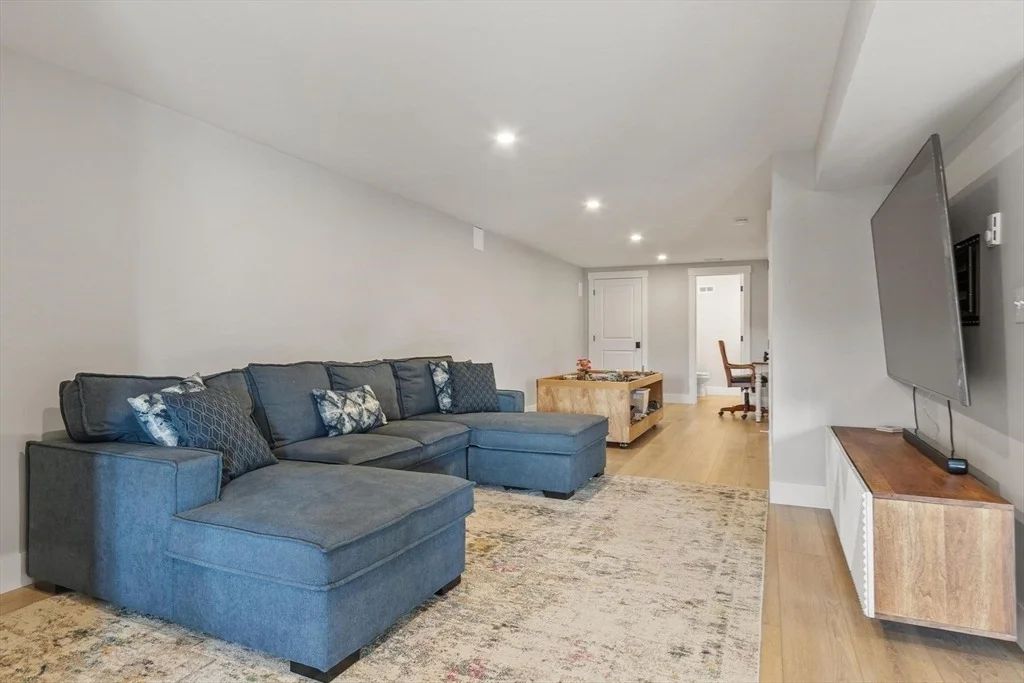 Photo of 370 Flat Hill Rd
