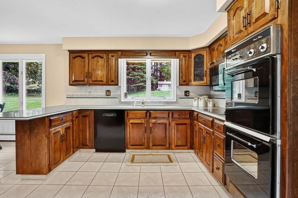 Photo of 10 Forest St