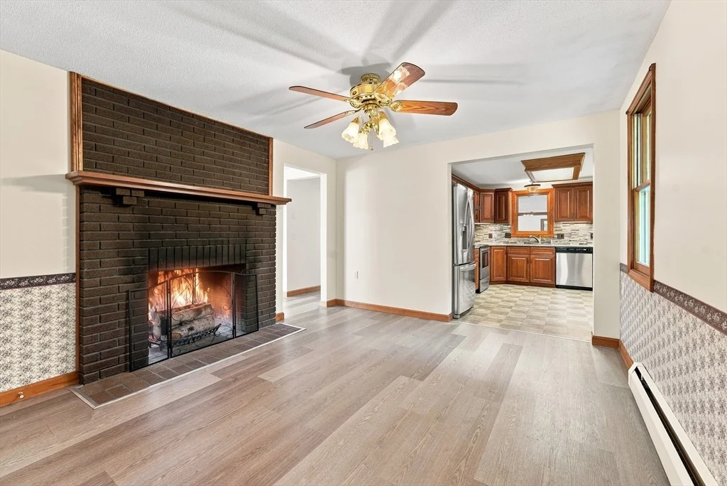 Photo of 291 Pochassic Road