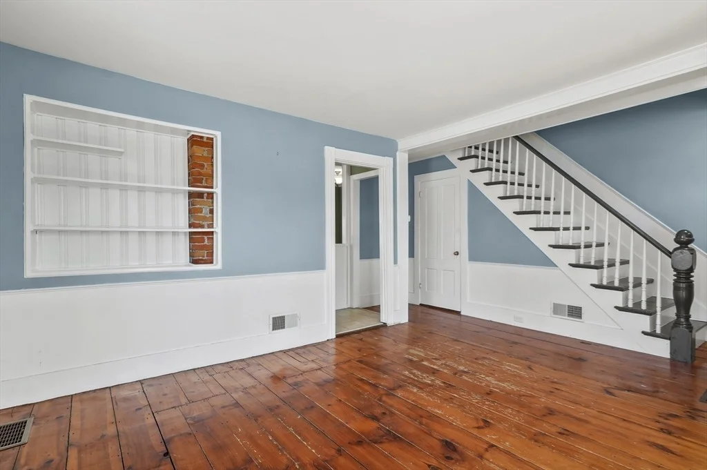 Photo of 6 Rockingham Street