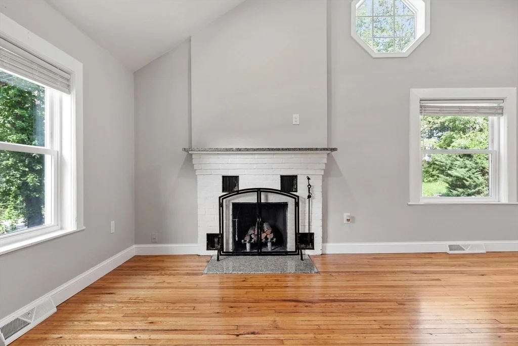 Photo of 145 Colburn Road