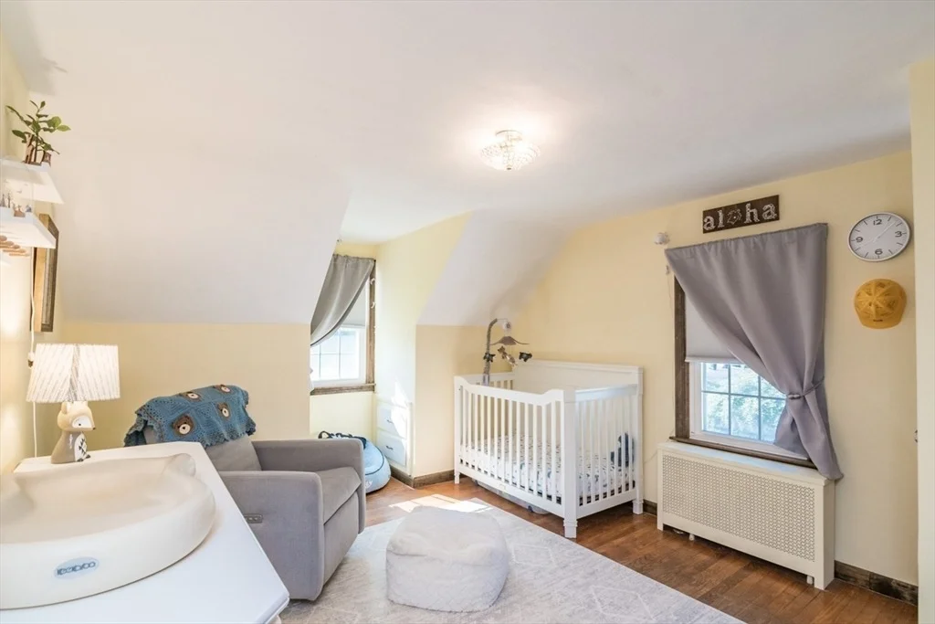 Photo of 77 Lindbergh Blvd