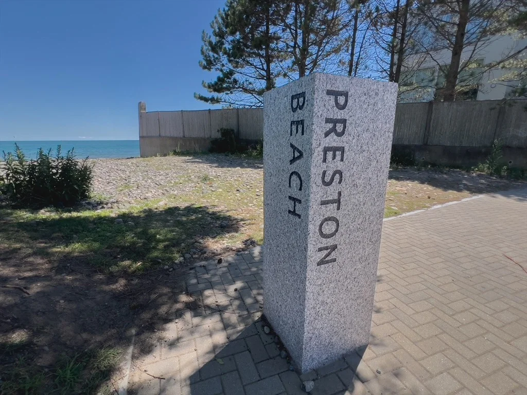Photo of 21 Preston Beach Rd