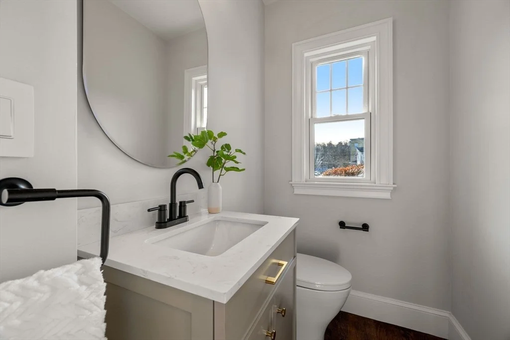 Photo of 209 High St