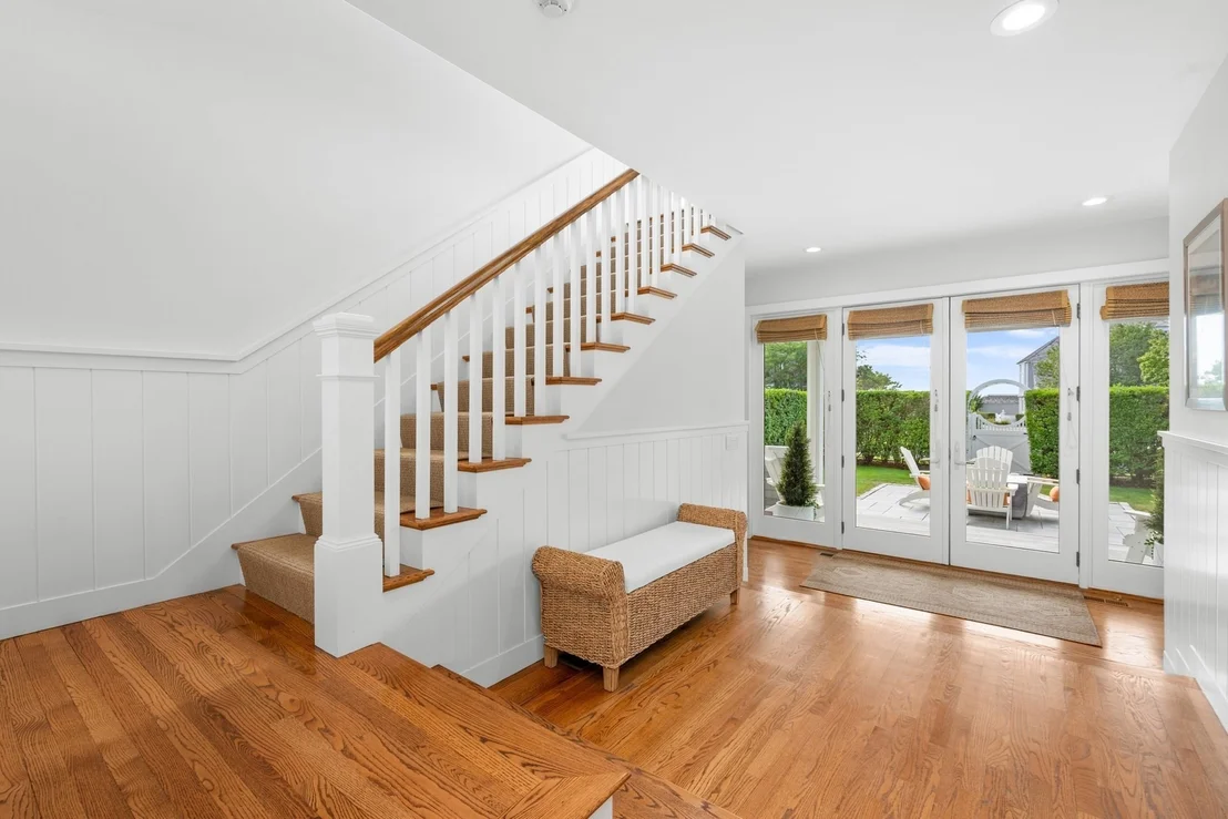Photo of 122 Shore Drive West